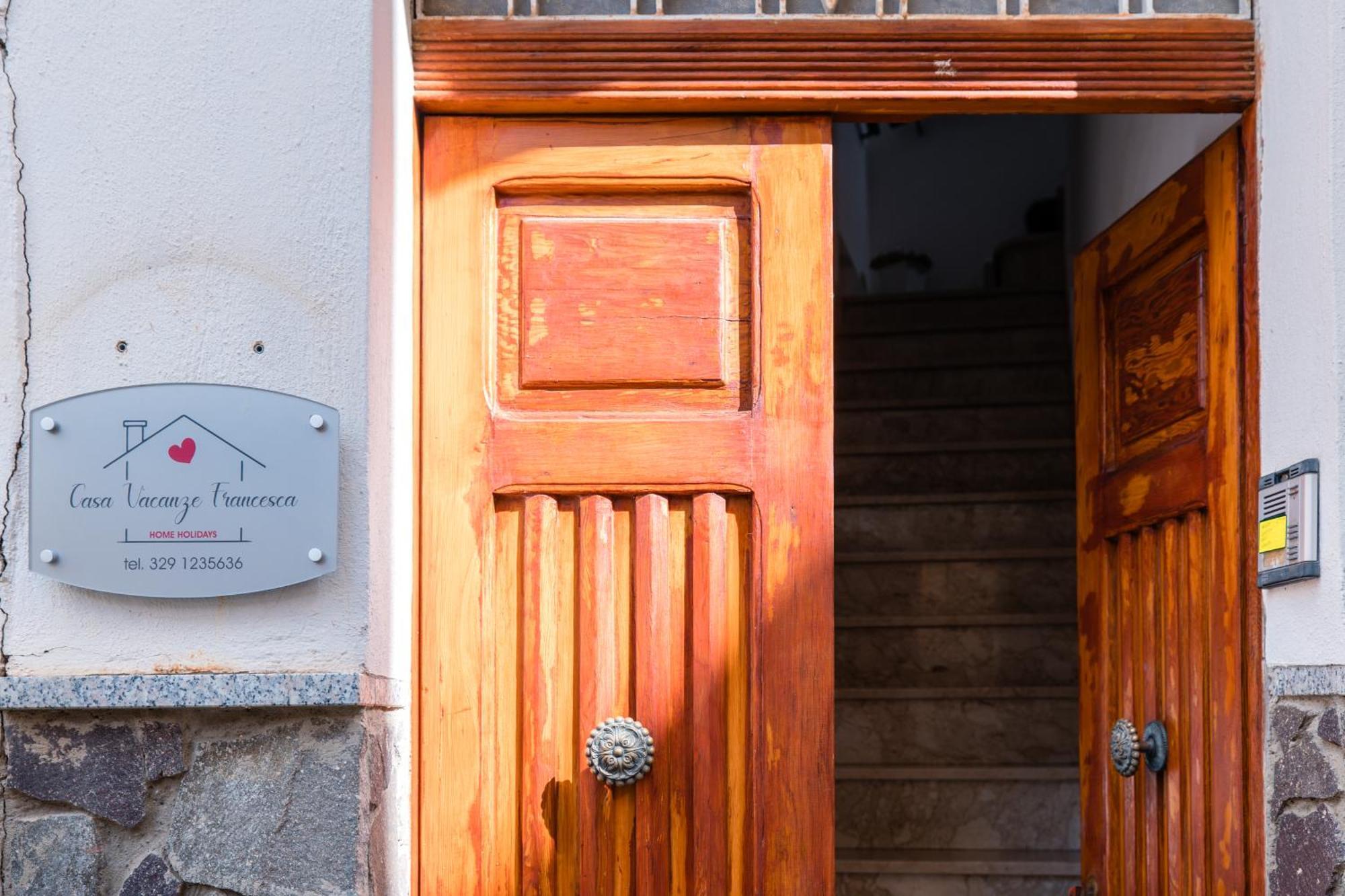 Casa Vacanza Francesca Leonforte Exteriér fotografie